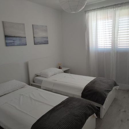 Apartma Stimec Izola Exterior photo